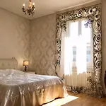 Oleandra With Garden&swimming Pool Apartment *