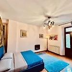 Apartment Oleandra With Garden&swimming Pool *