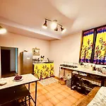 Oleandra With Garden&swimming Pool Apartment