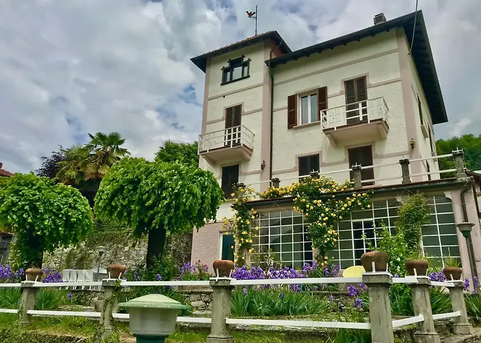 Oleandra With Garden&swimming Pool Апартаменты *