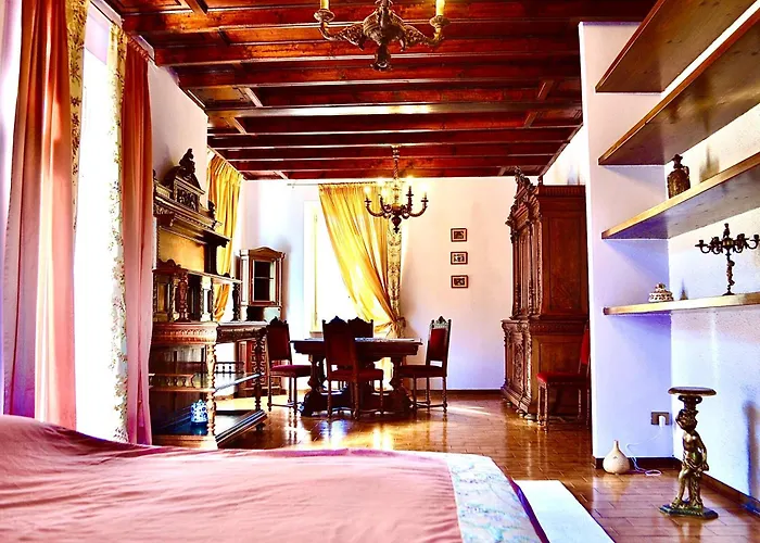 Апартаменты Oleandra With Garden&swimming Pool Dizzasco