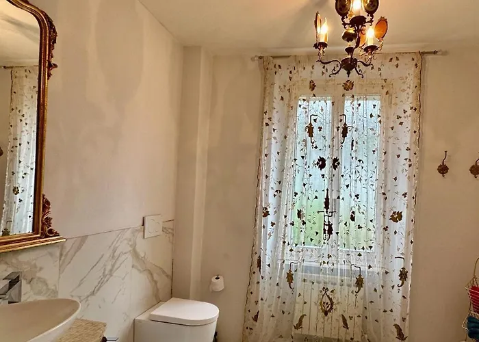 Апартаменты Oleandra With Garden&swimming Pool Dizzasco