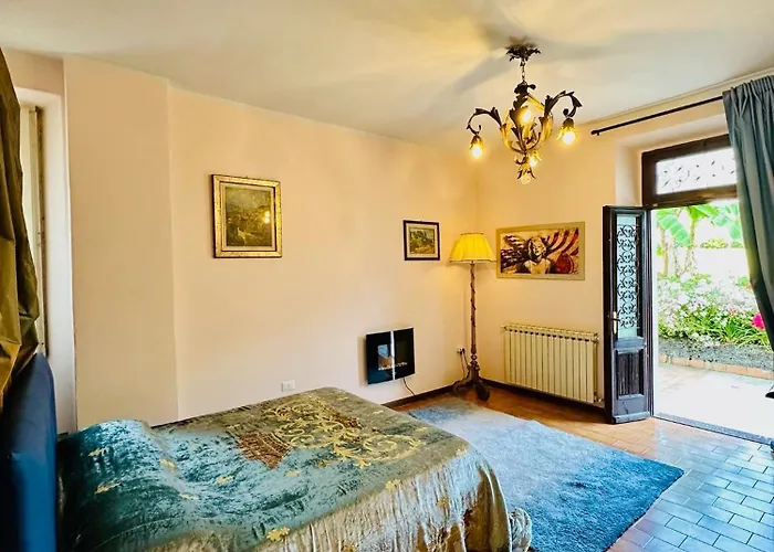 Oleandra With Garden&swimming Pool Appartement *