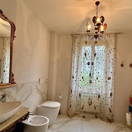 Διαμέρισμα Oleandra With Garden&swimming Pool Dizzasco